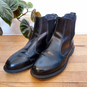 Doc Martens Flora Chelsea Boot